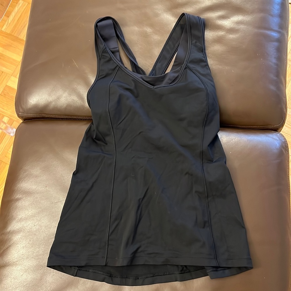 Lululemon Top With Adjustable Built In Sports Bra - image 4